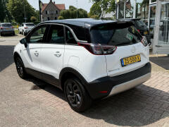 Opel-Crossland X-10