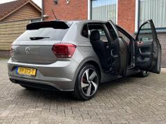 Volkswagen-Polo-5