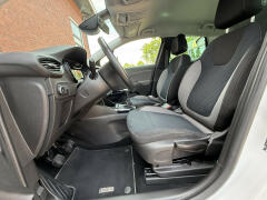 Opel-Crossland X-17