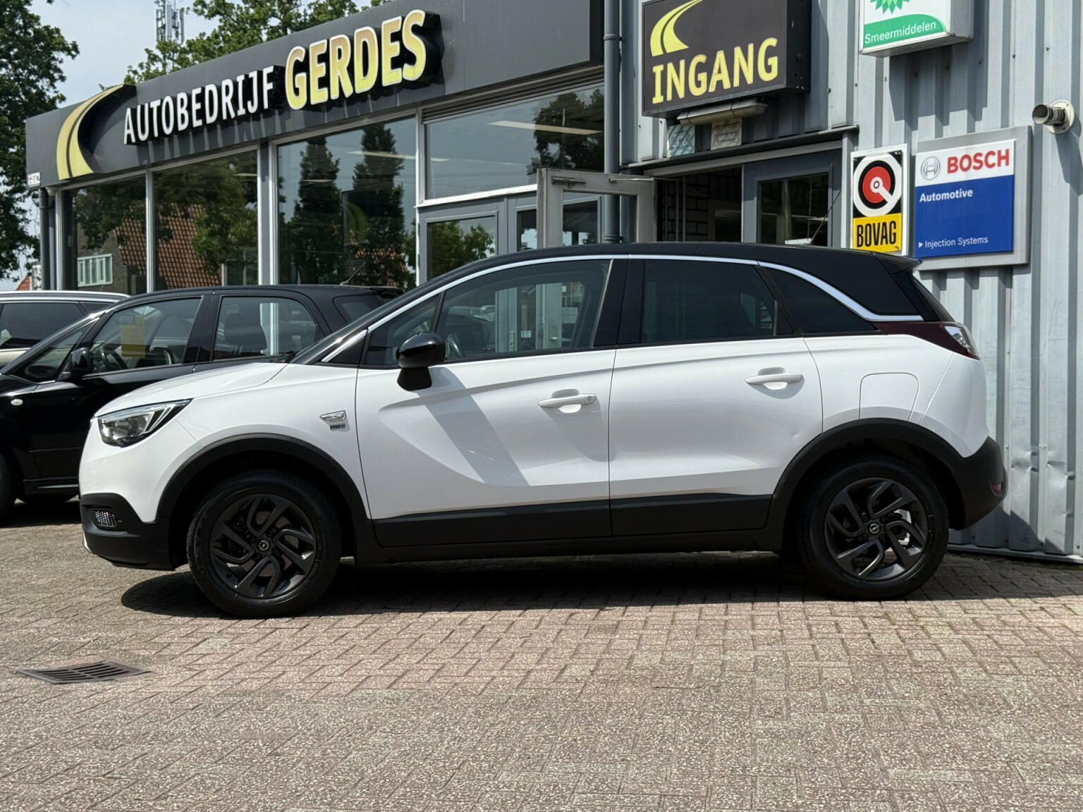 Opel-Crossland X-1