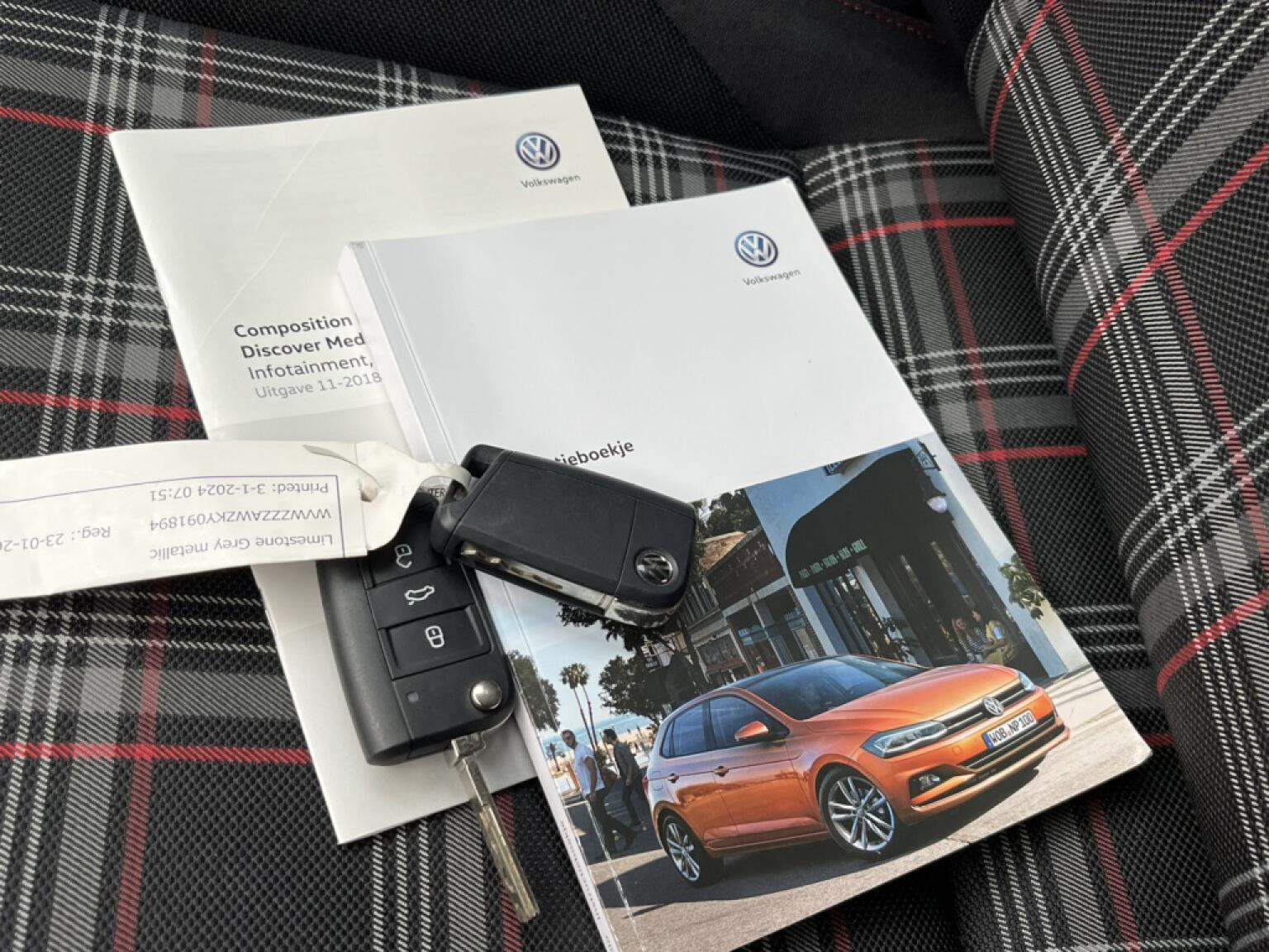 Volkswagen-Polo-19