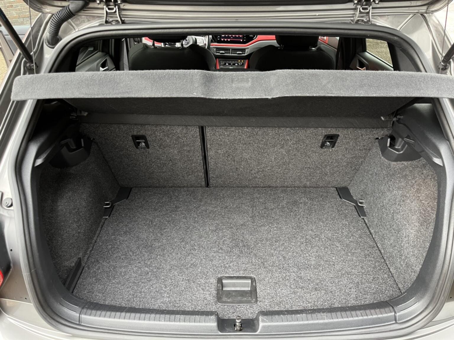 Volkswagen-Polo-22